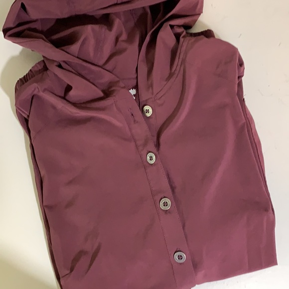 Columbia Hooded Top - Picture 3 of 7